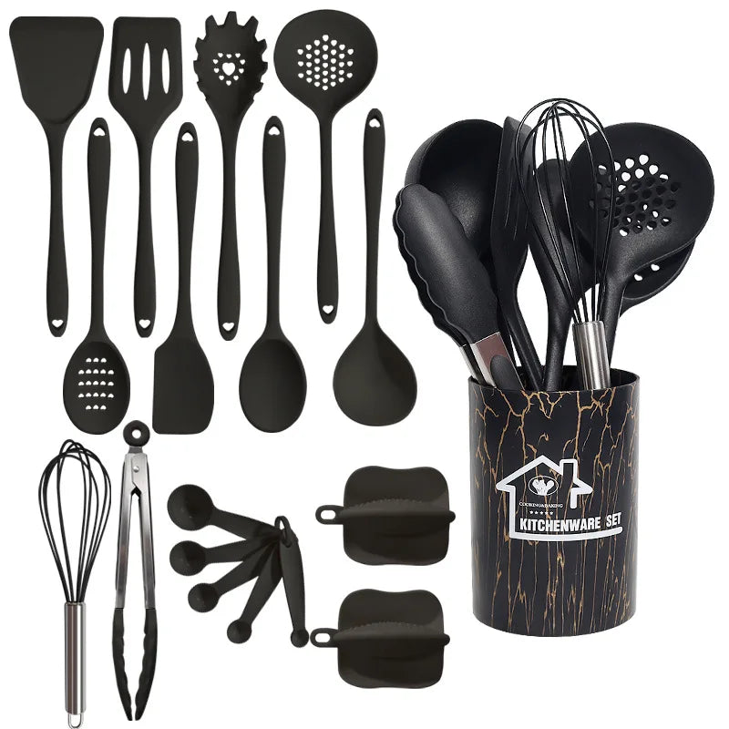 cuisine moderne avec ustensiles en silicone
