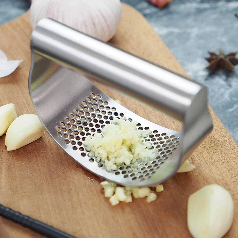 outil de cuisine efficace pour ail