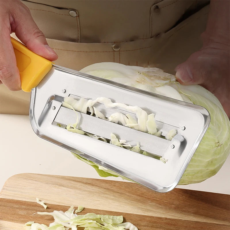 Appareil de découpe de légumes avec prise en main confortable