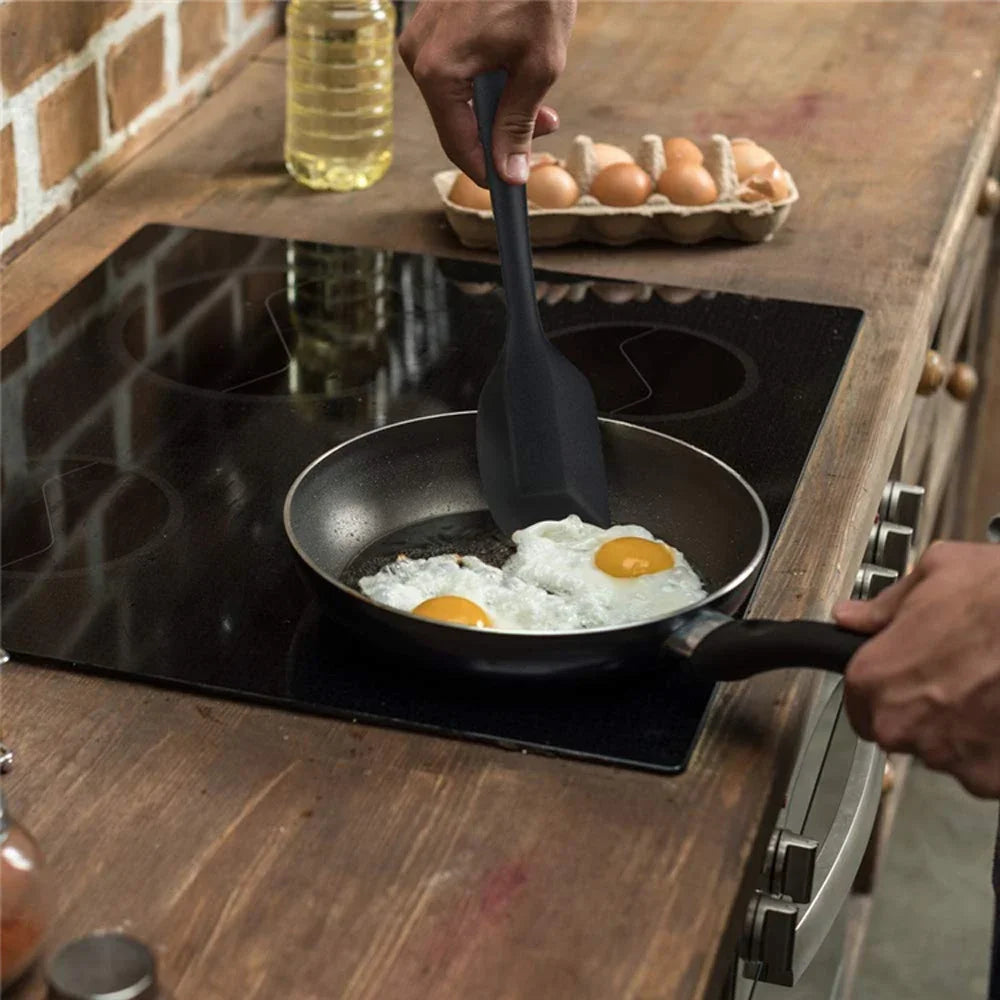 spatules de cuisine avec un manche confortable
