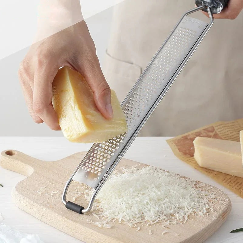 râpe en acier inoxydable pour cuisiner