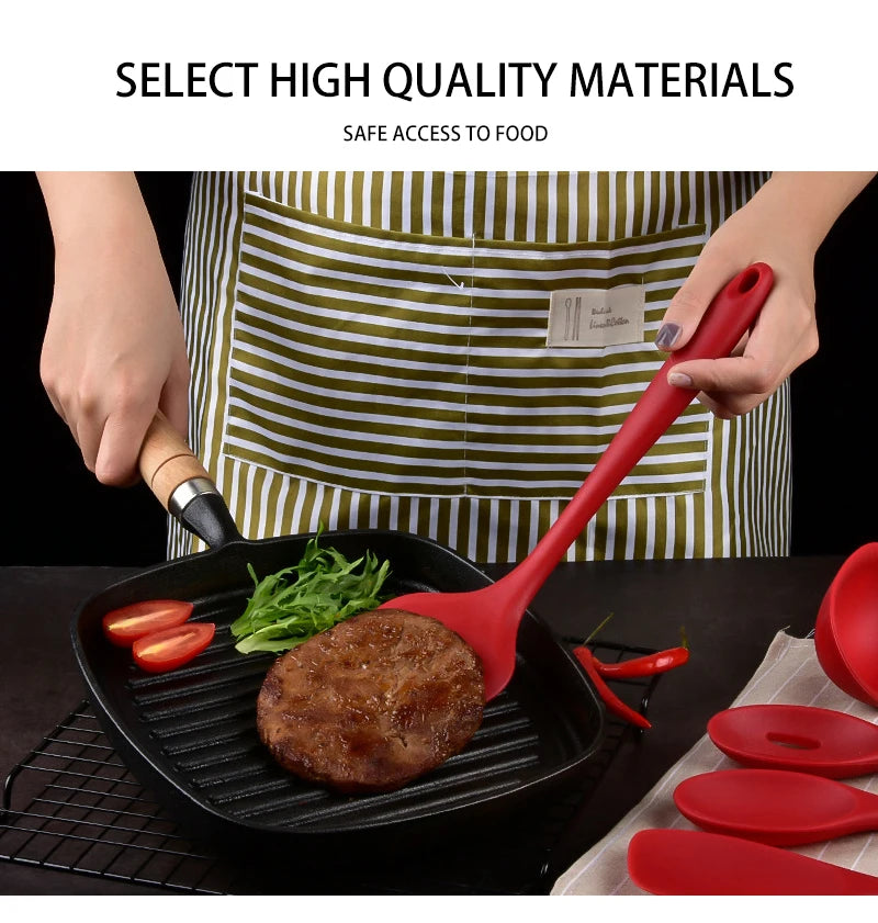 cuisine efficace avec des outils en silicone