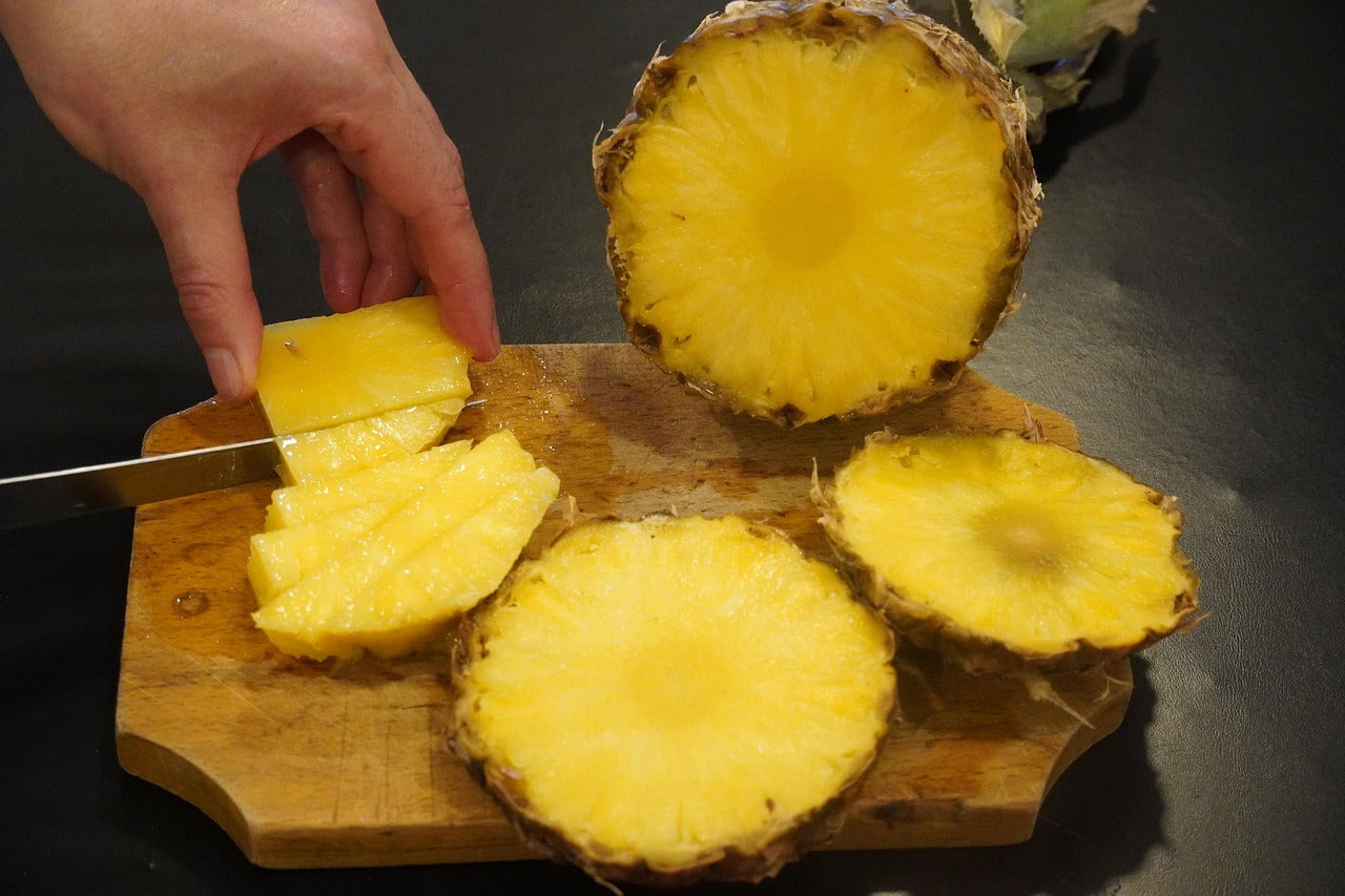Éplucher un ananas Victoria