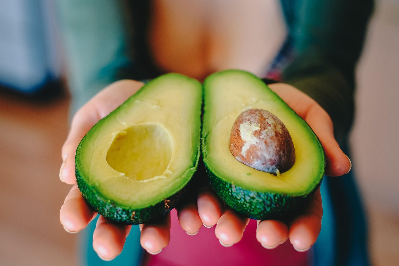 Conserver un avocat ouvert