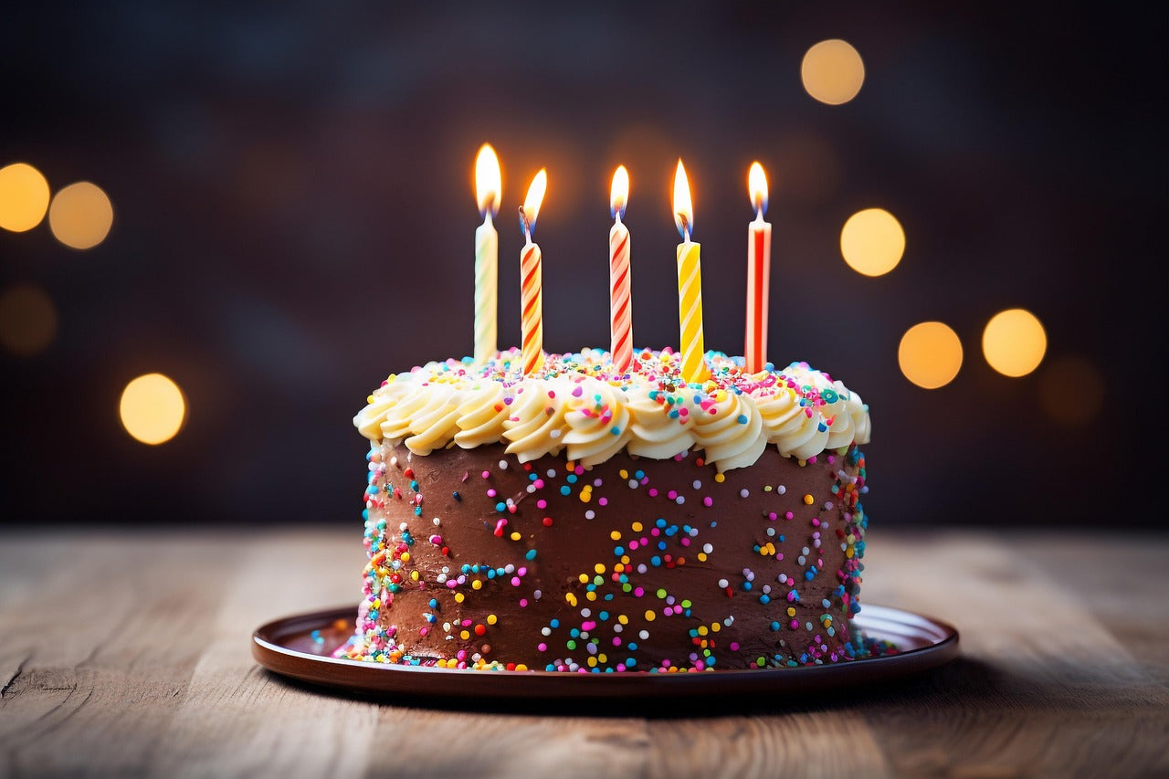Faire une plaque « Joyeux anniversaire » en chocolat
