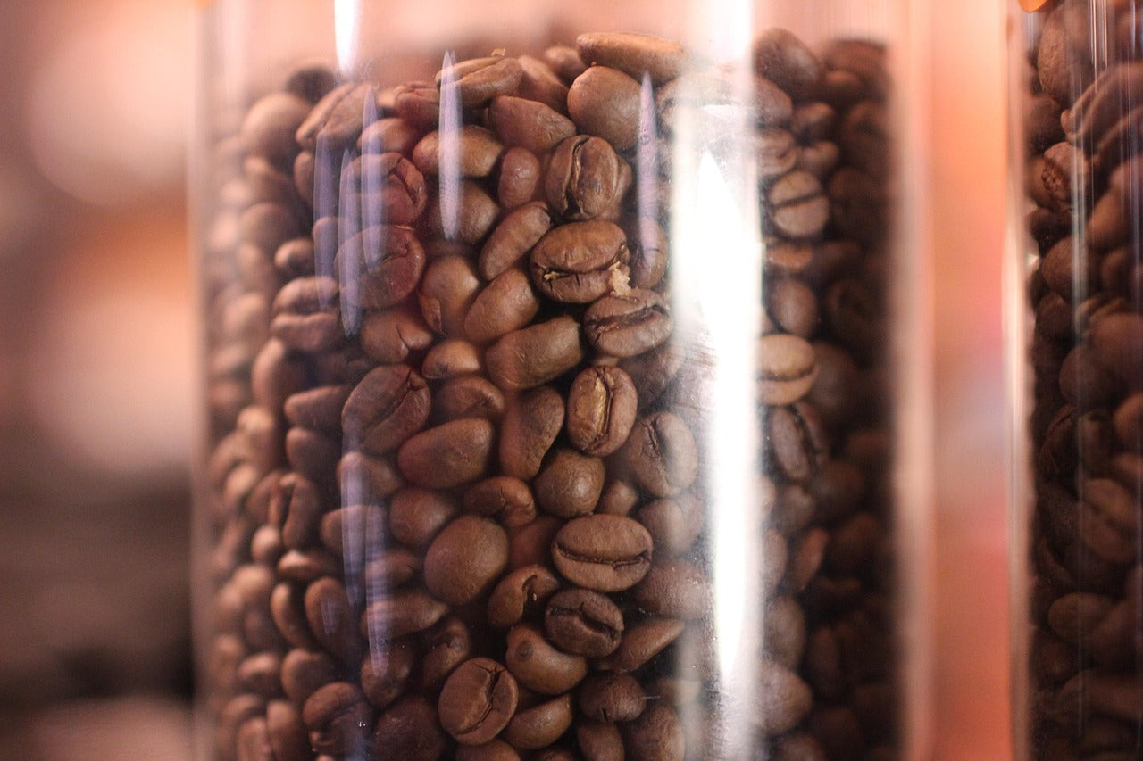 Boîte hermétique pour 1 kg de café en grains : quelle contenance et comment l'utiliser