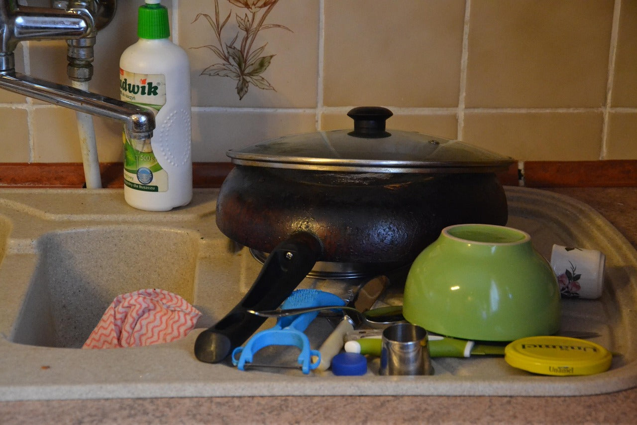 Dégraisser une poêle Tefal