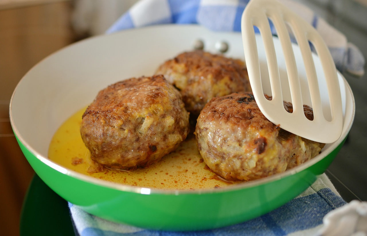 Préparer un steak haché maison