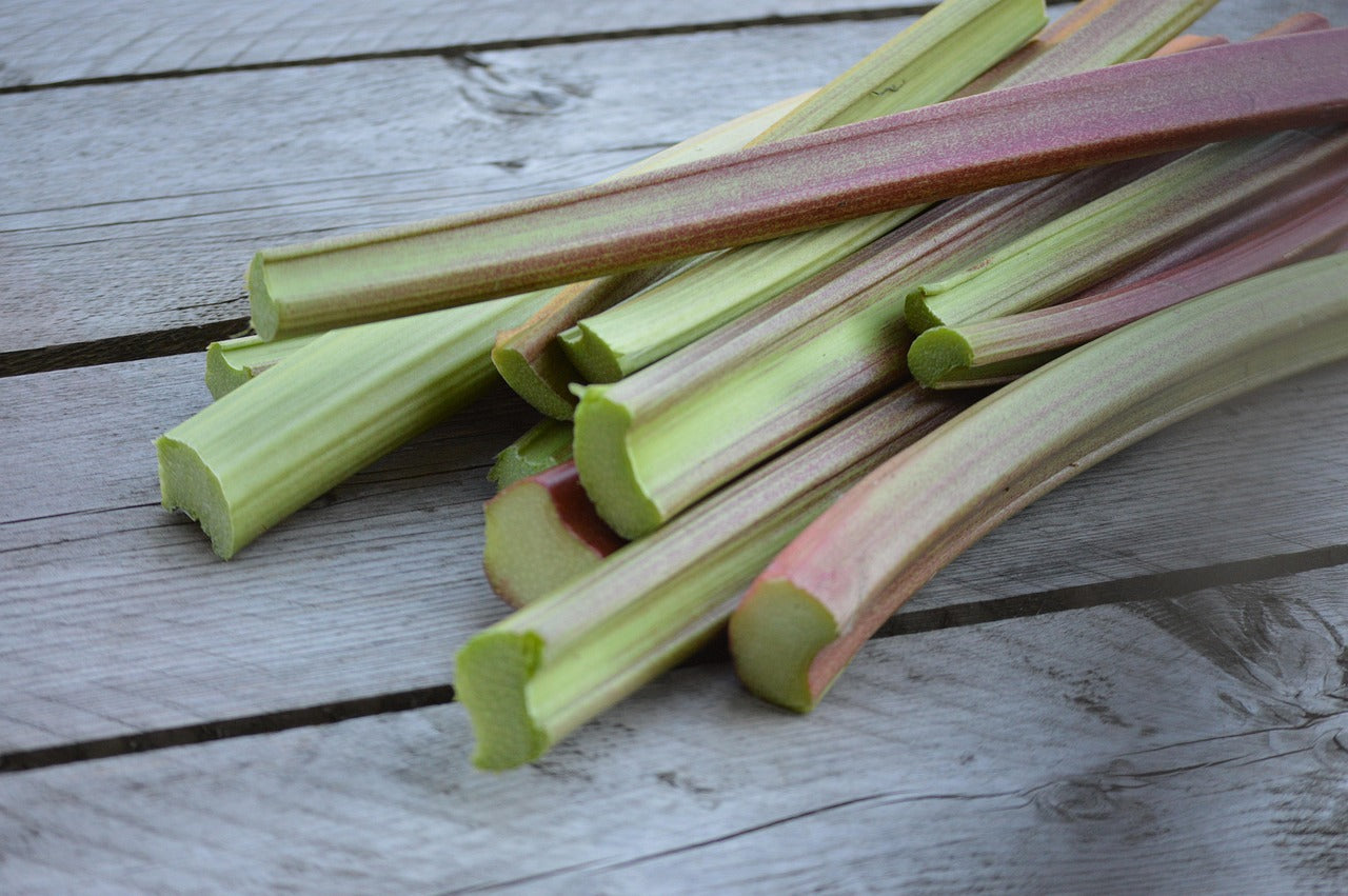 Comment éplucher la rhubarbe (et quand ce n'est pas utile)