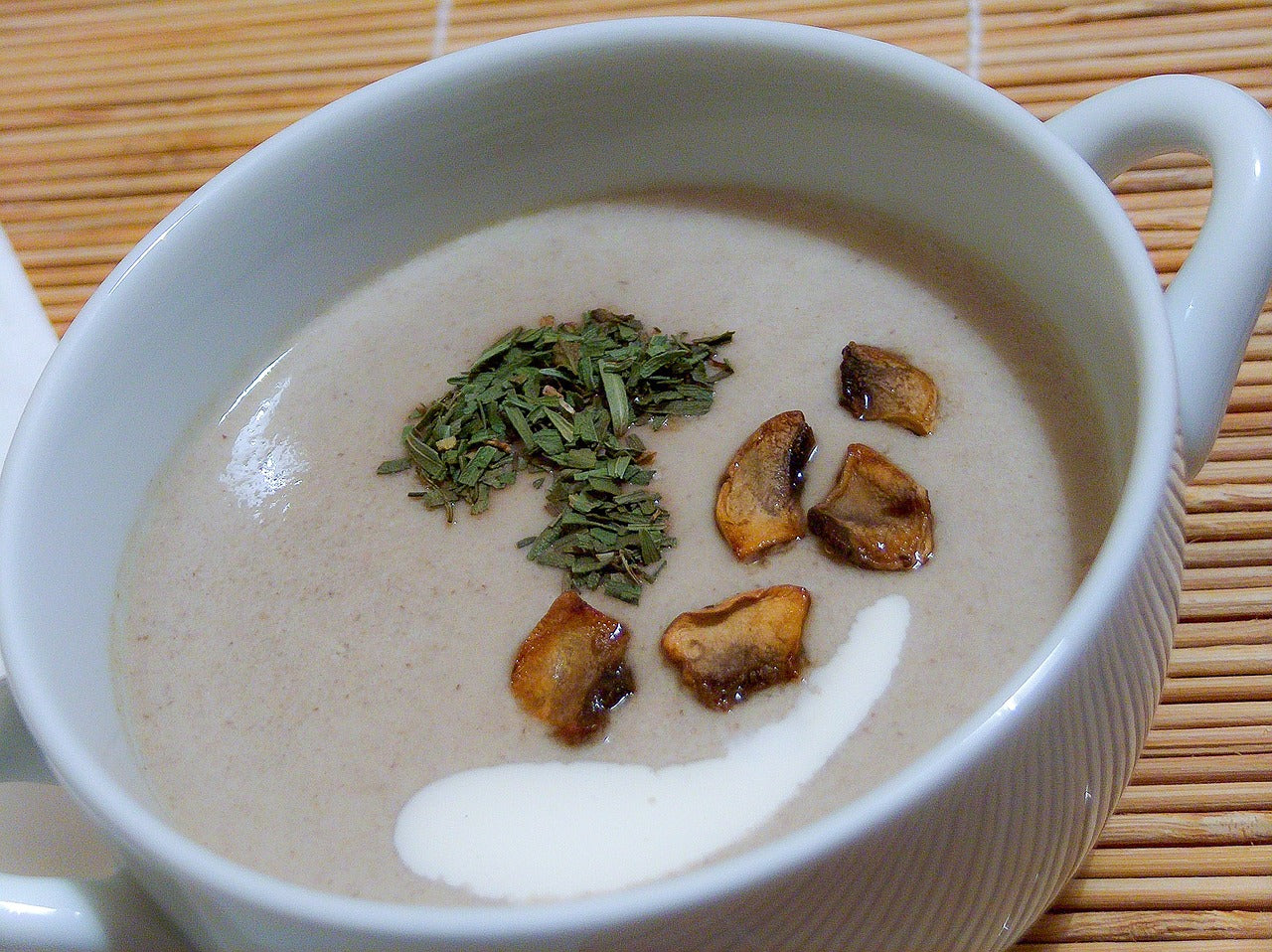 Velouté de champignons au Monsieur Cuisine : la recette officielle