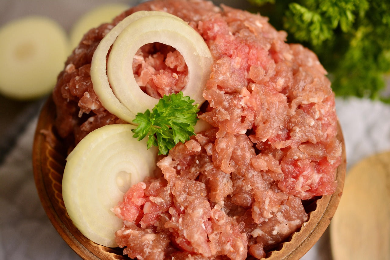 Comment assaisonner la viande hachée : dosages, épices et marinade