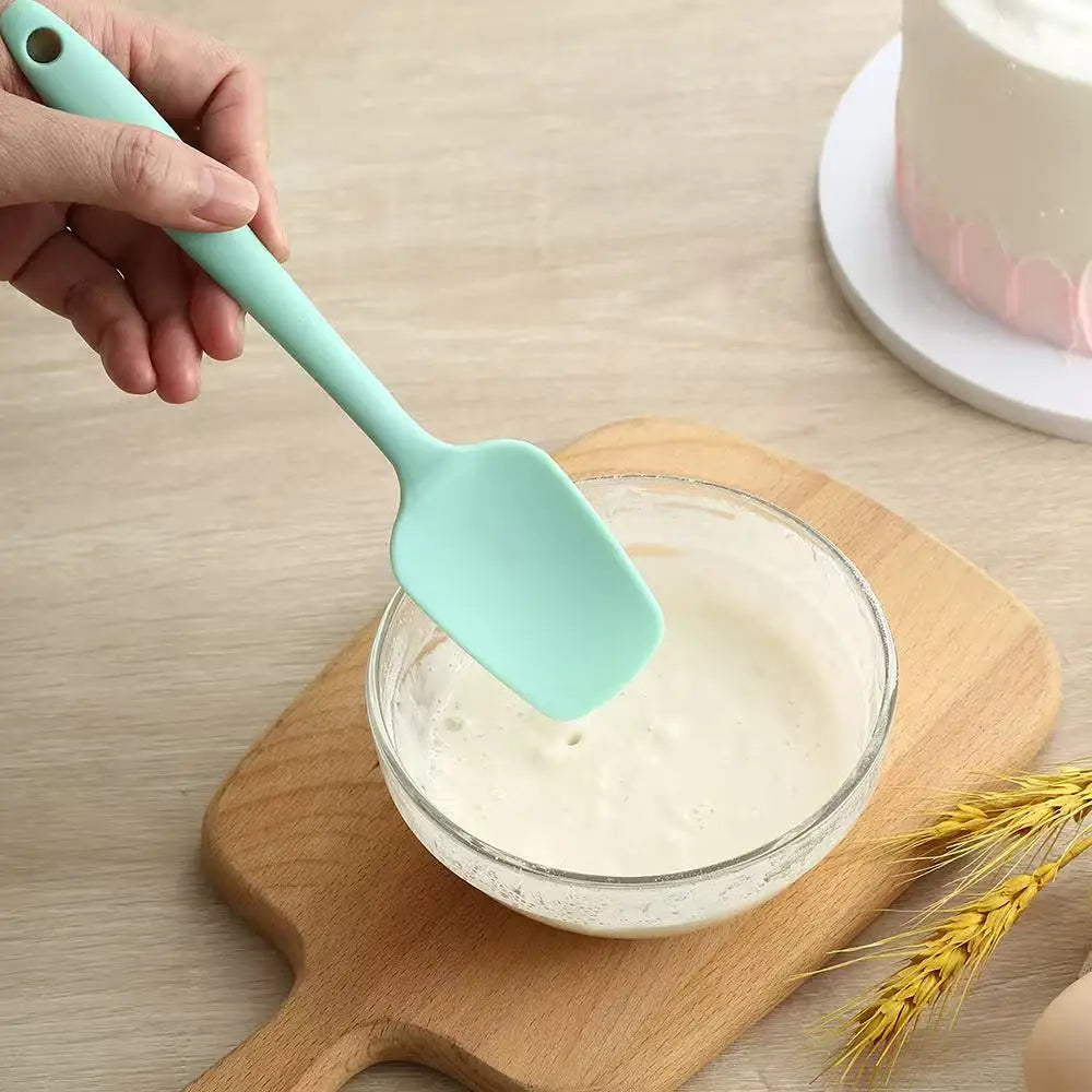 ustensile de cuisine en silicone flexible