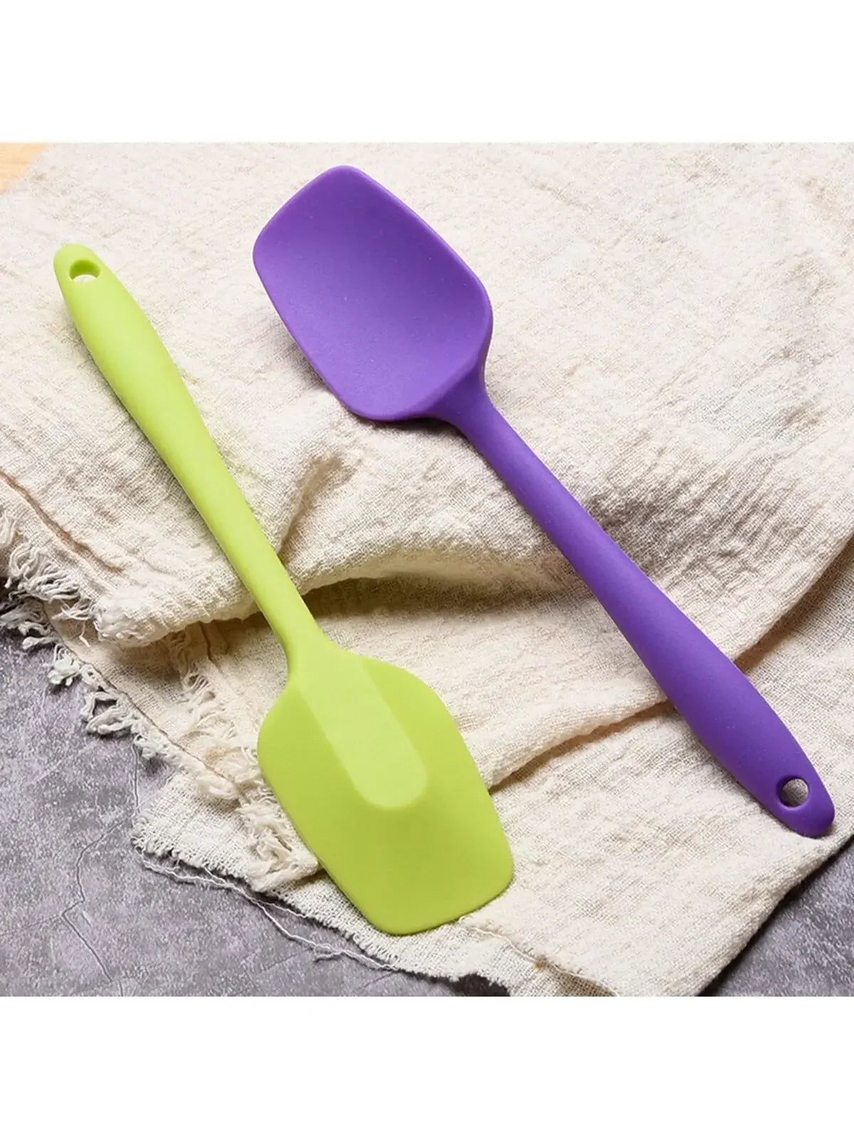 spatule de cuisson en silicone adaptable
