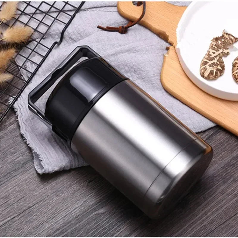conteneur alimentaire inox avec couverts