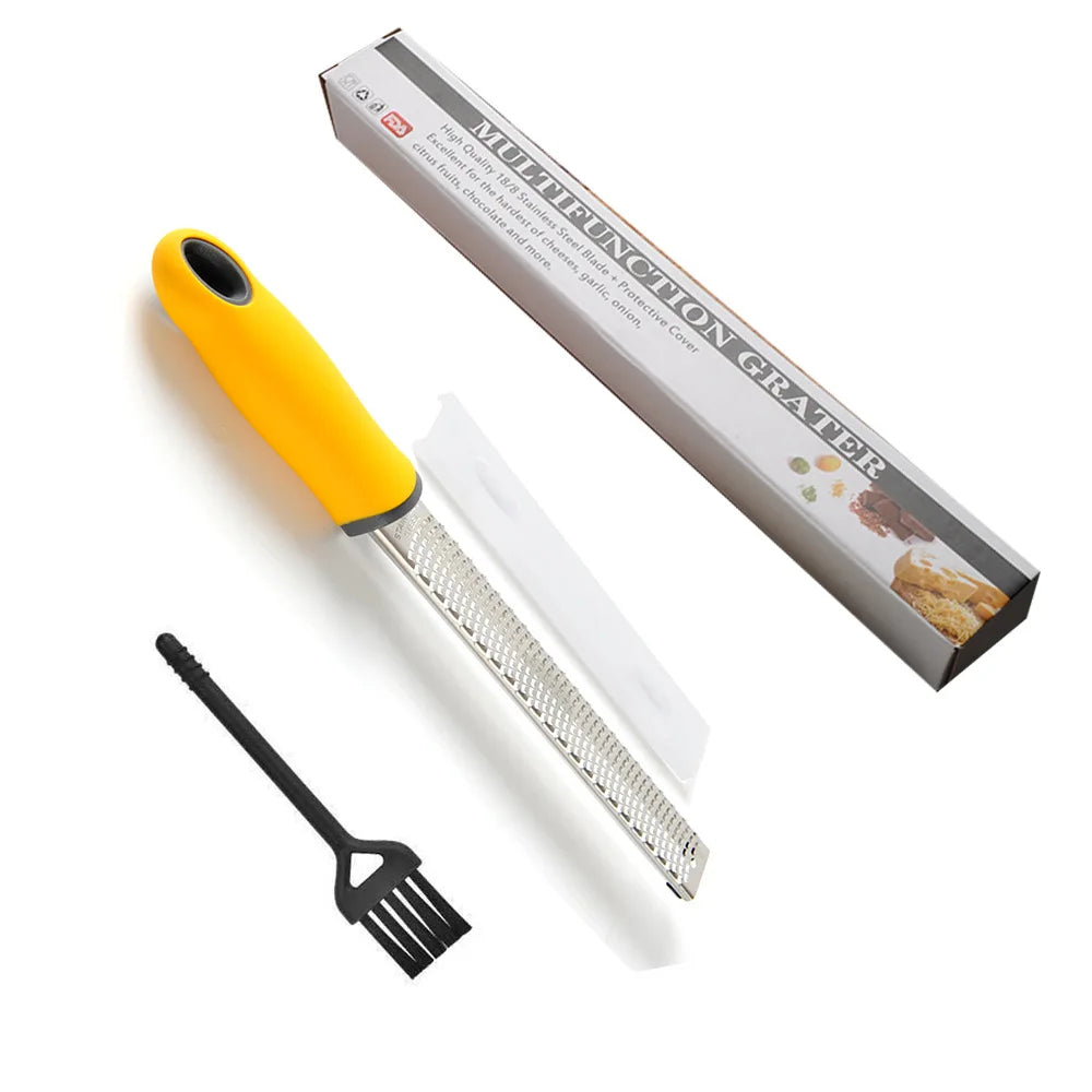 râpe de cuisine avec protection de la main