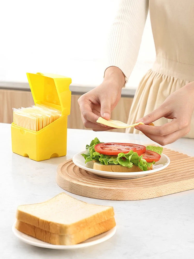 conteneur à fromage avec couvercle sécurisé