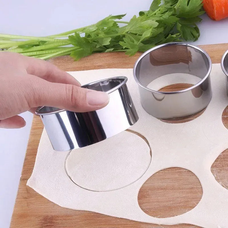 Emporte-pièces à biscuits en acier inoxydable - Set de 5 pièces polyvalentes emportepieces