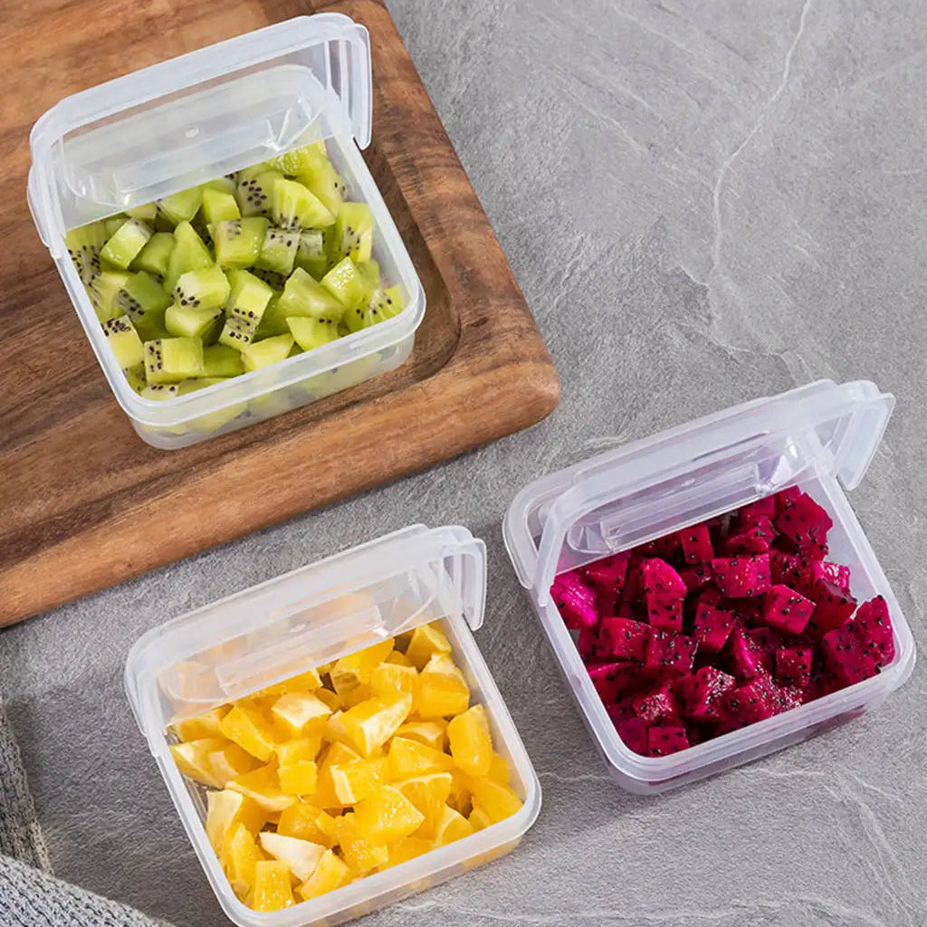 organisation alimentaire avec boîtes transparentes