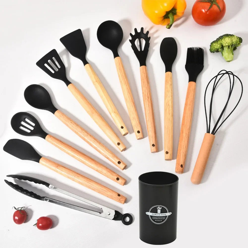 ustensiles de cuisine noirs en silicone thermique