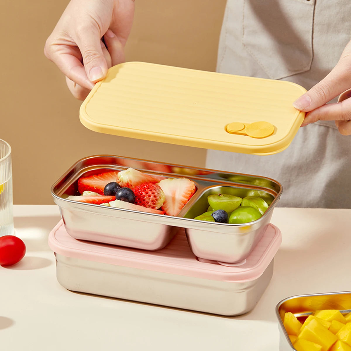 conteneur hermétique en inox élégant