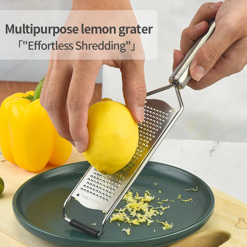 ustensile de cuisine en acier inoxydable