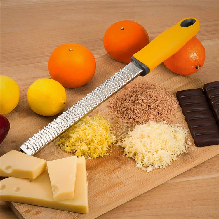 Râpe à Agrumes Inox avec Étui de Protection | Multifonctionnelle