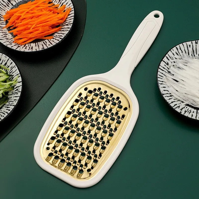 cuisine pratique avec coupe-légumes inox