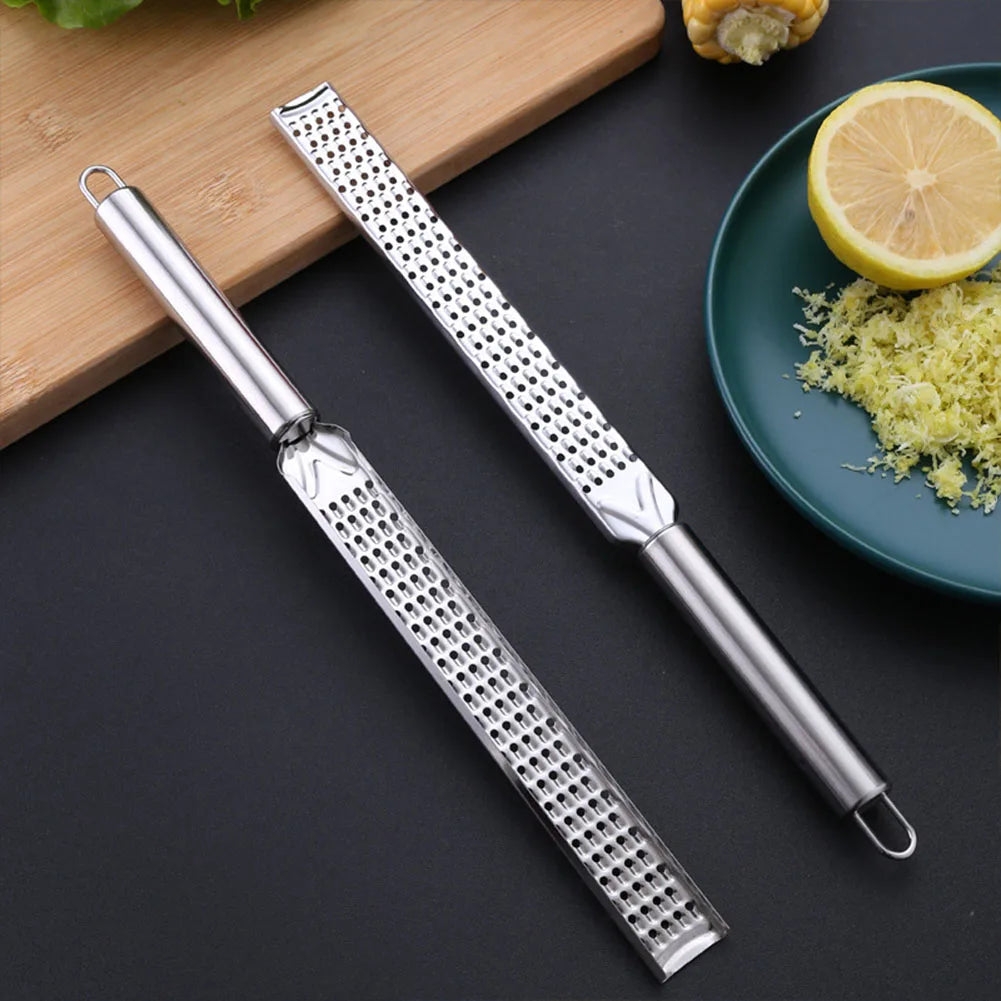 râpe en acier inox pour agrumes