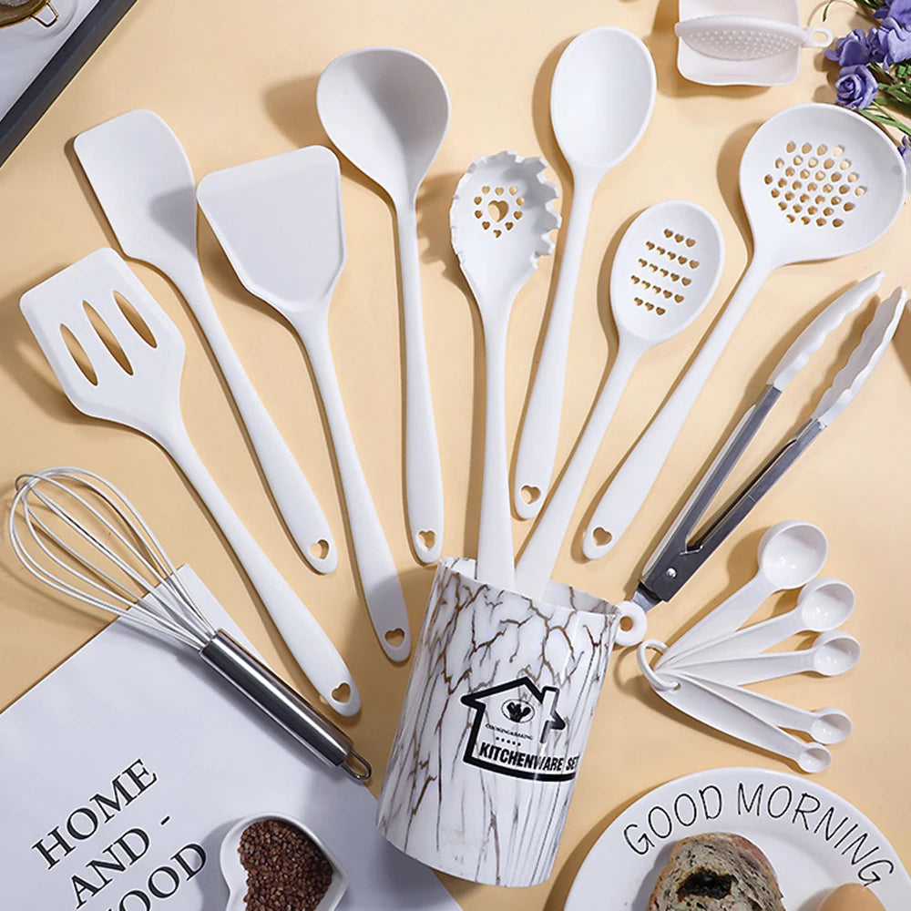 accessoires de cuisine en silicone rose