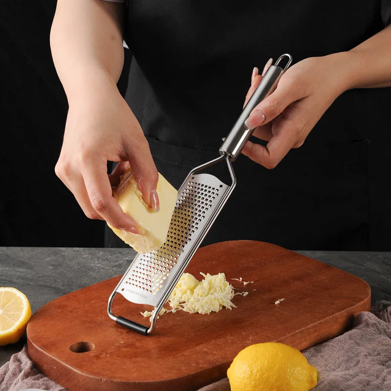 râpe professionnelle avec brosse de nettoyage