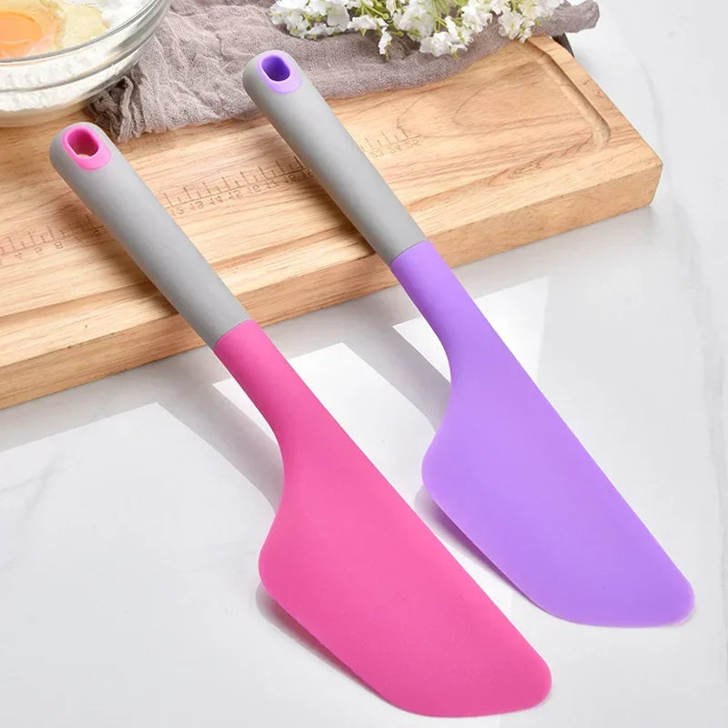 spatule en silicone pour faire des gâteaux