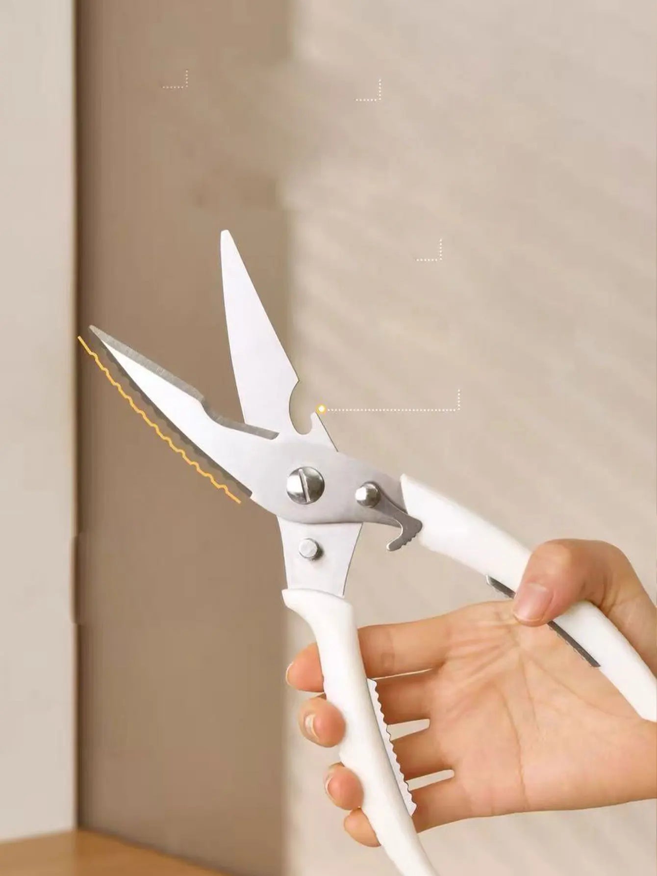 outil de découpe pour viande et légumes