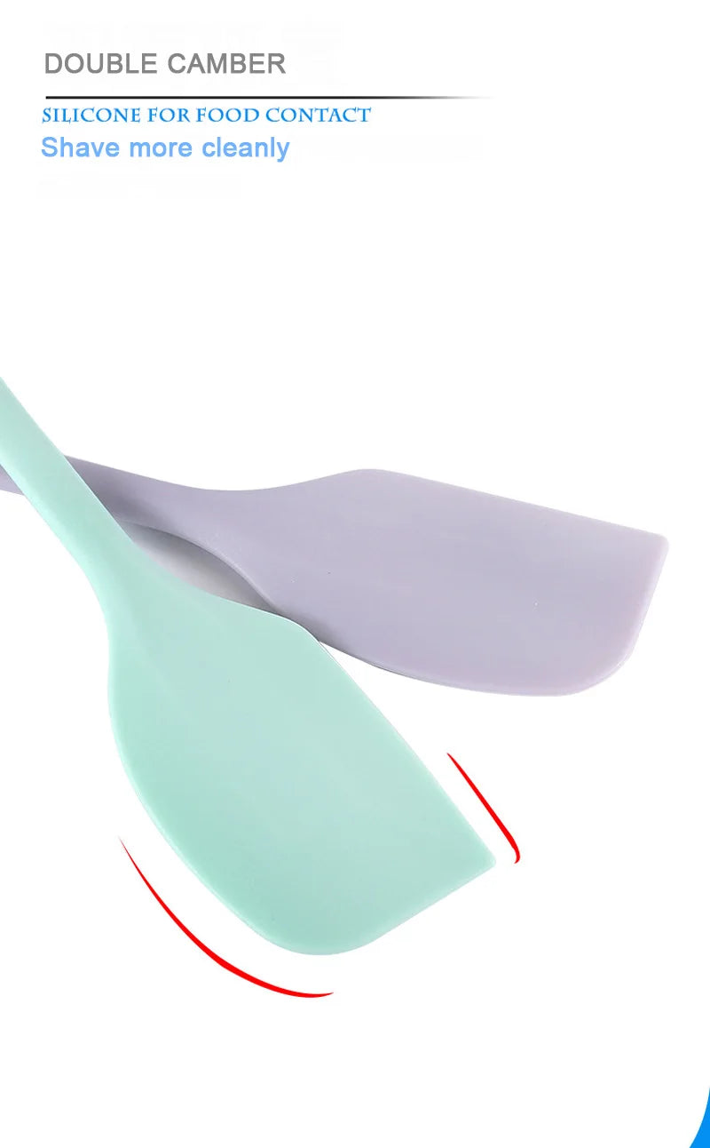 kit de pâtisserie avec spatules en silicone