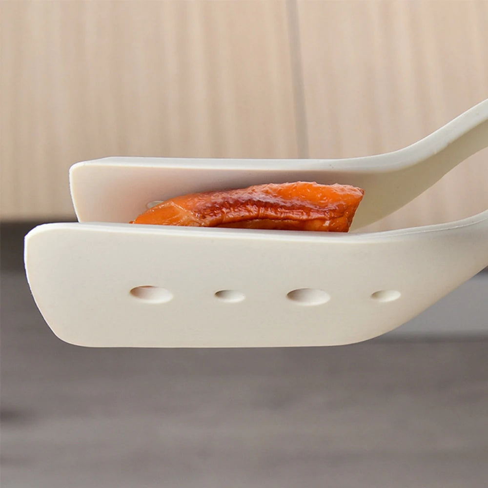 spatule en silicone pour cuisson antiadhésive
