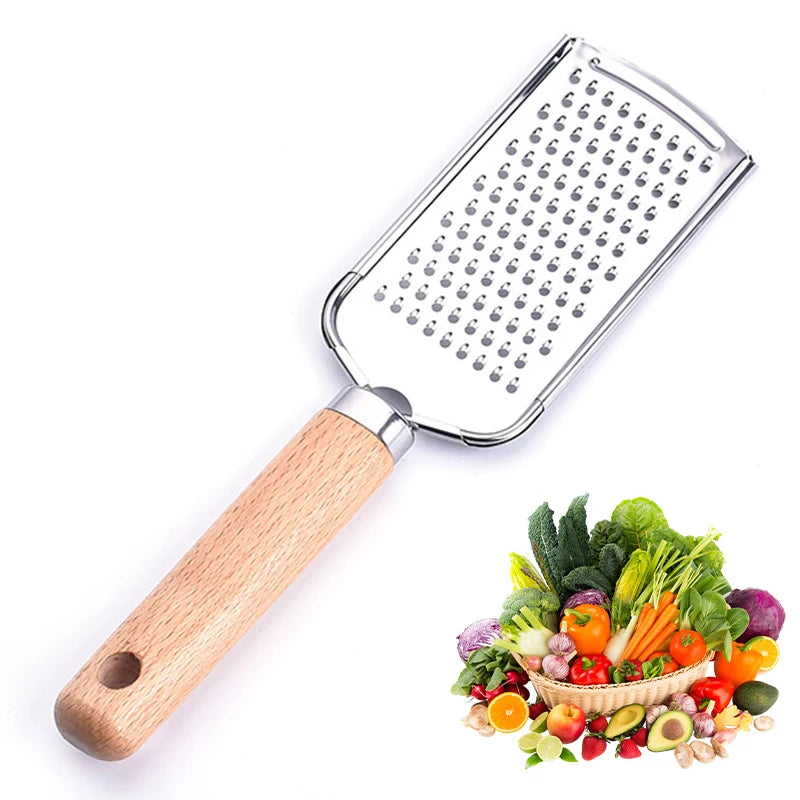 Râpe Universelle en Acier Inoxydable avec Poignée en Bois | Zesteur et Trancheur de Légumes
