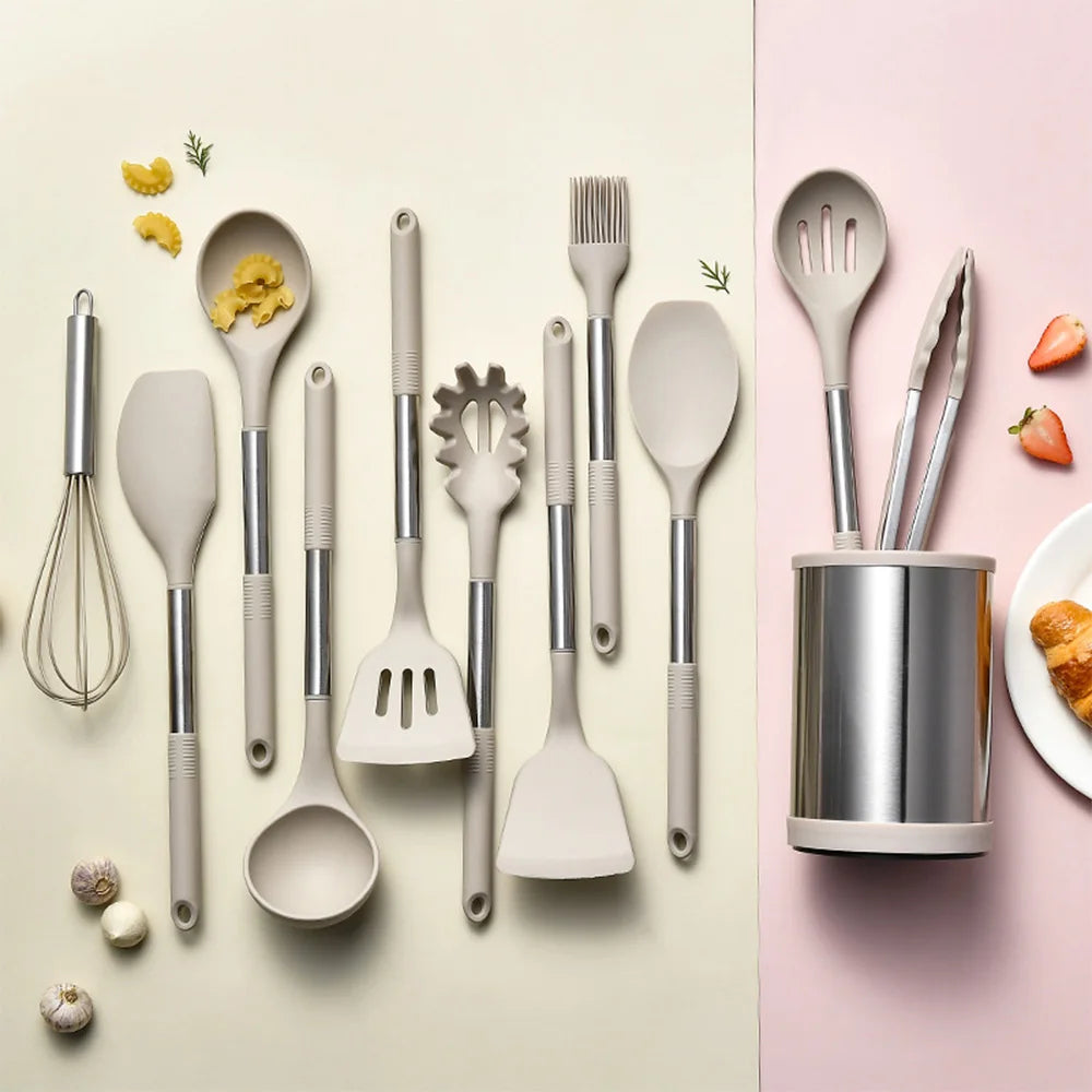 Set d'ustensiles de cuisine en silicone avec poignées en acier inoxydable