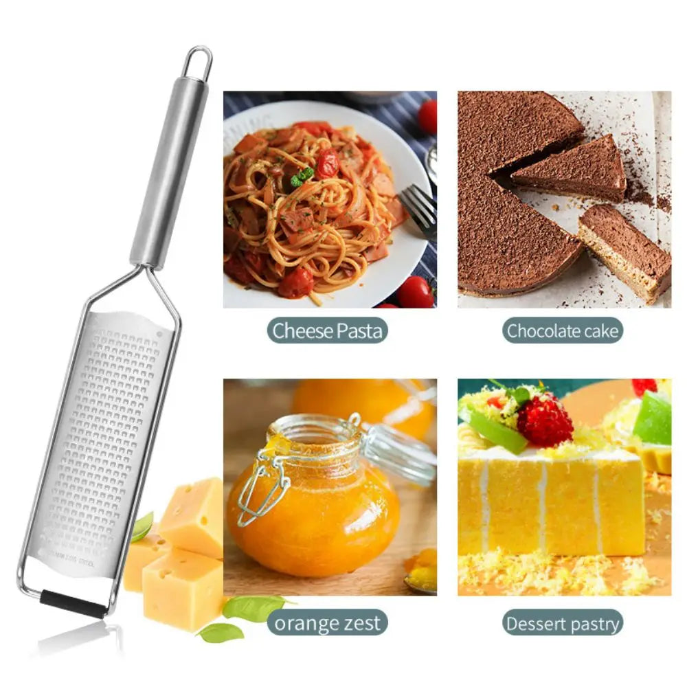 râpe à fromage avec étui de rangement