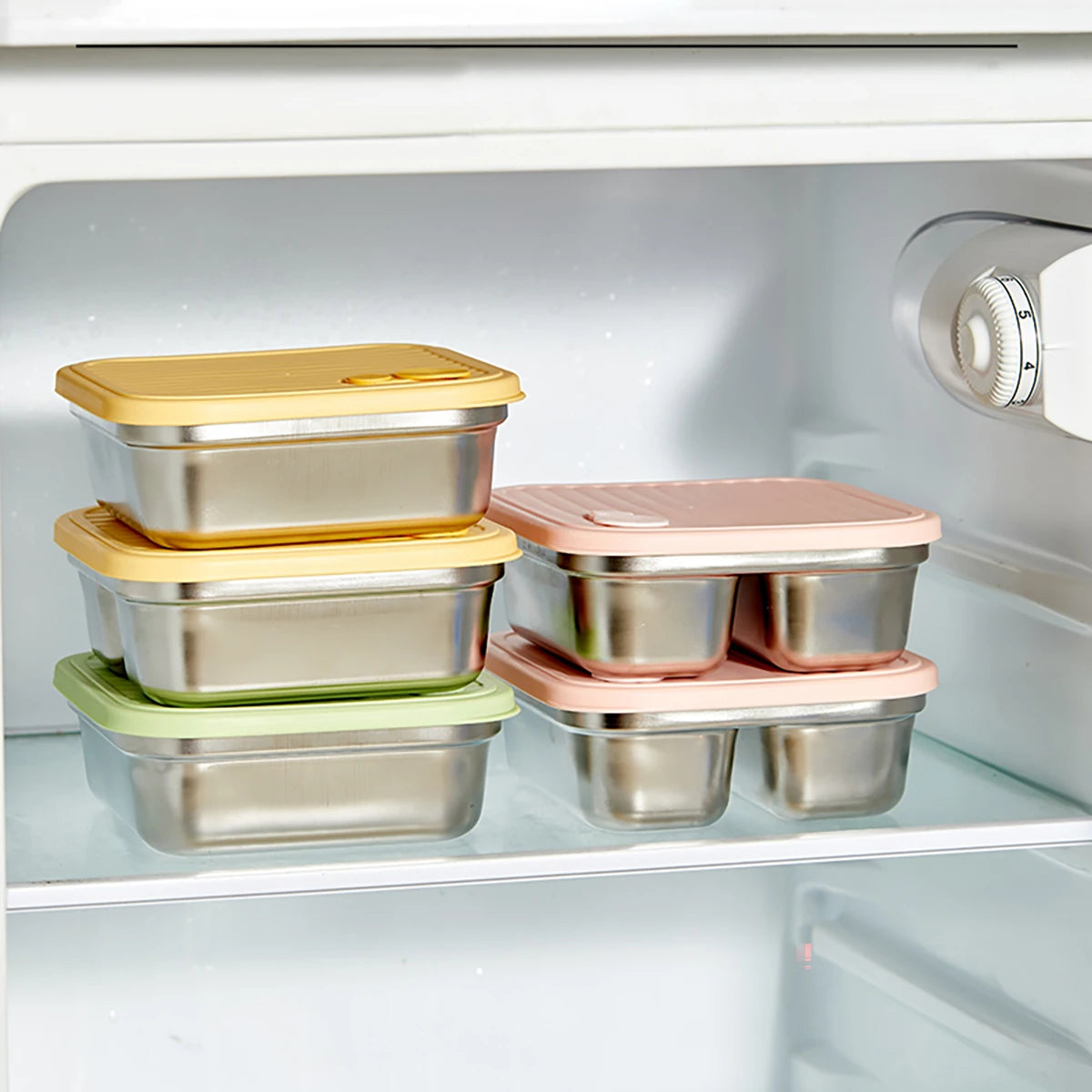 boîte inox avec design moderne