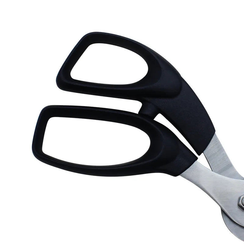 ciseaux à pizza avec spatule intégrée