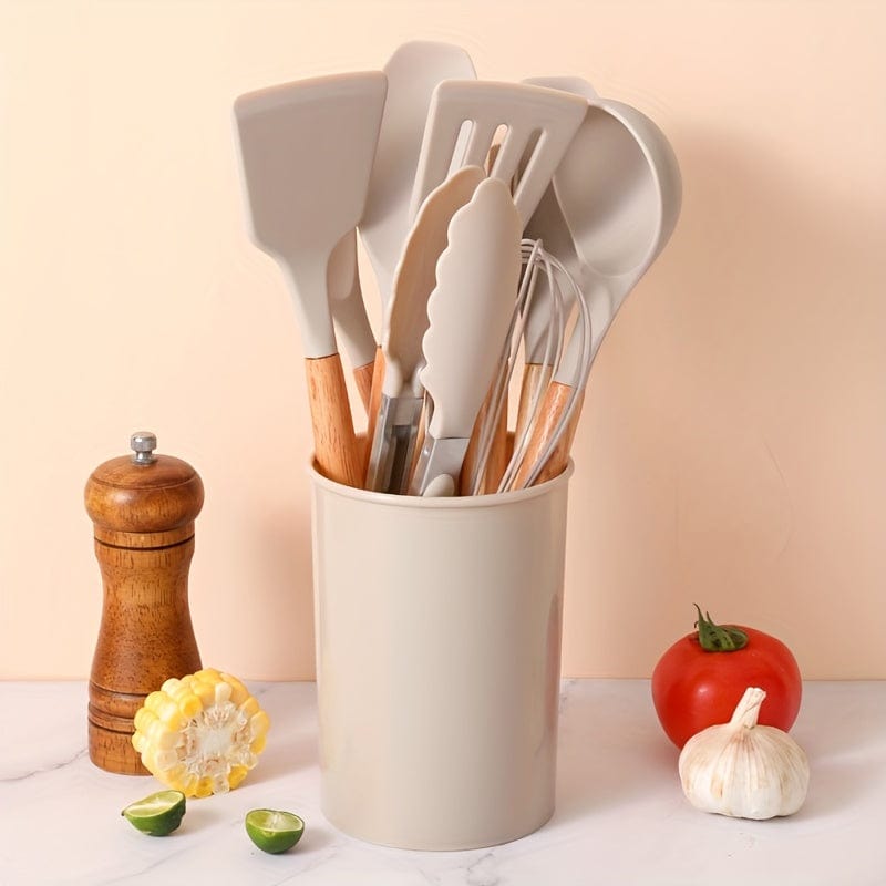 Ensemble d'Ustensiles de Cuisine en Silicone Beige avec Manche en Bois - Lot de 12, Ustensiles de Cuisine Sûrs, Anti-adhésifs, Lavables - Accessoires de Cuisine, Gadgets de Cuisine