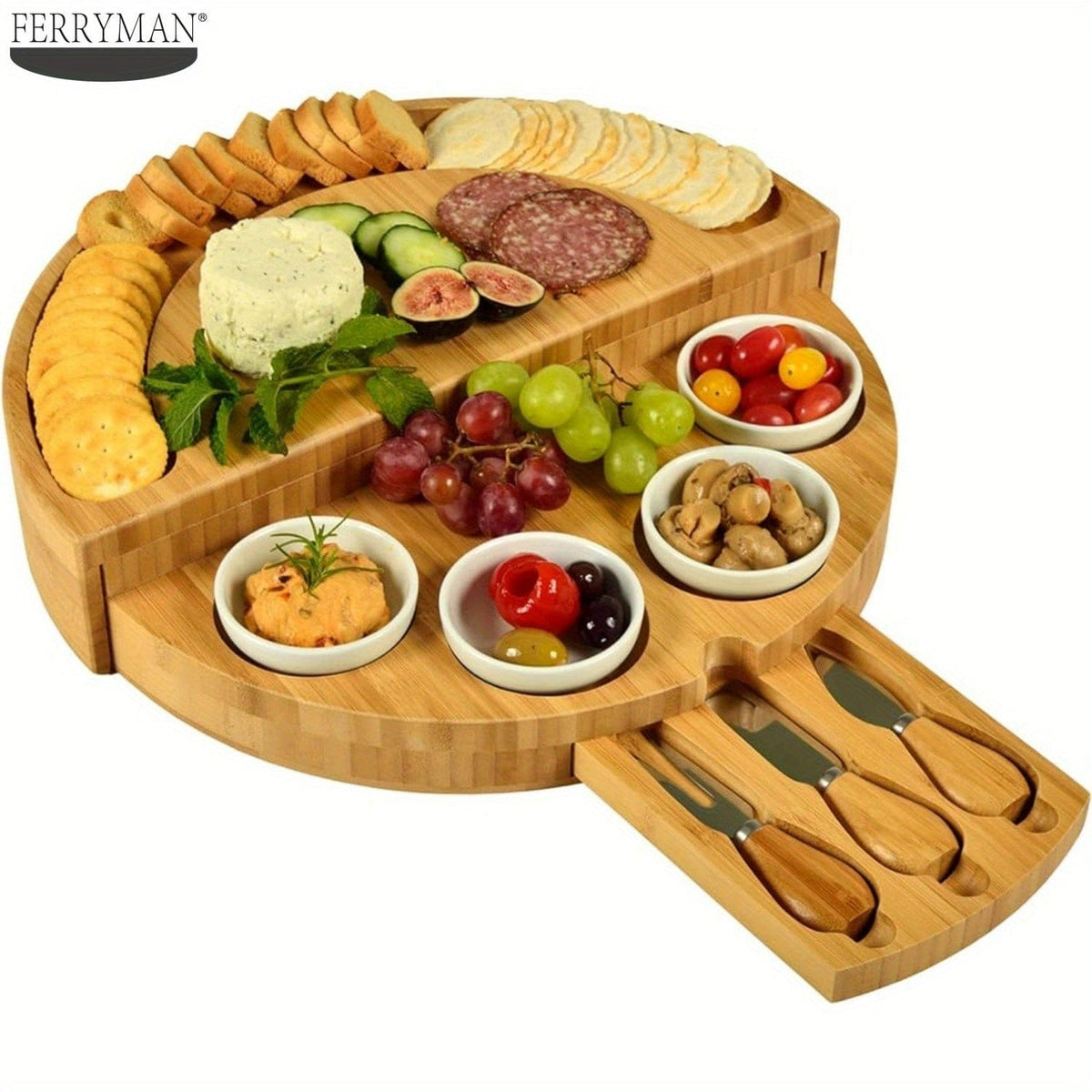 Planche à fromage en bois avec couteau et fourchette, idéale cuisine maison